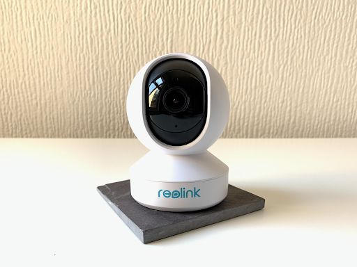 The front of Reolink E1 Pro