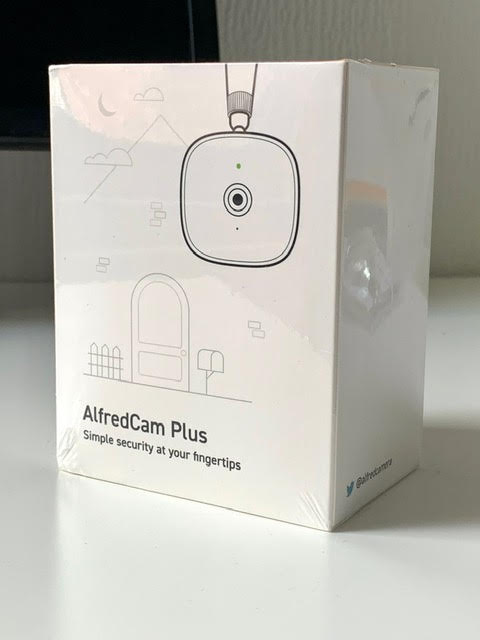 AlfredCam Plus packaging box.